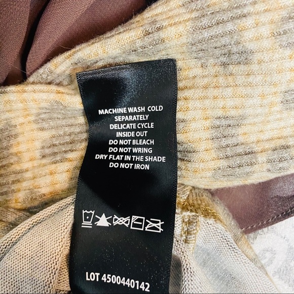 Buffalo David Bitton Leopard print long sleeve~M - Picture 5 of 7